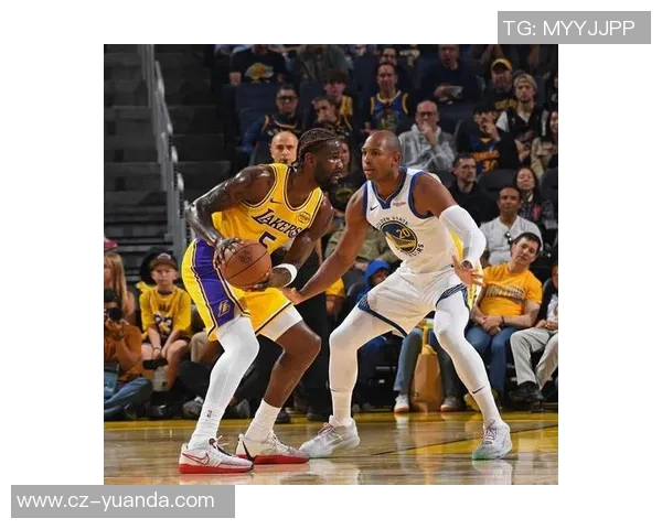 季前赛湖人对国王精彩数据分析与比赛亮点回顾